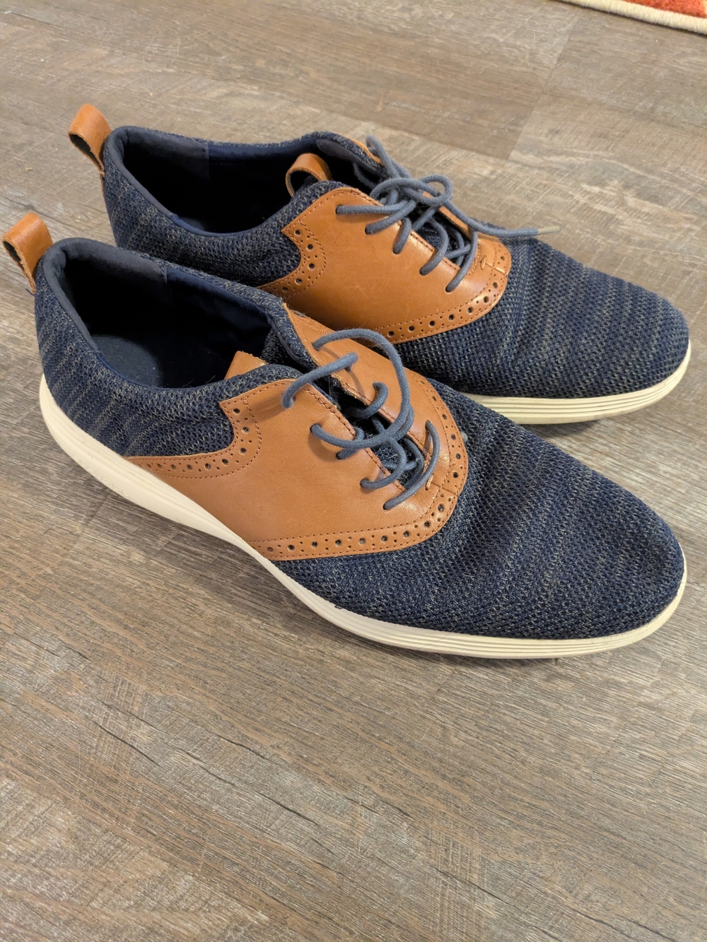 Men's Cole Haan Navy and Tan Casual Lace-Up Shoes